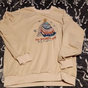 💀Cream Christmas Sweatshirt with Book Tree Design